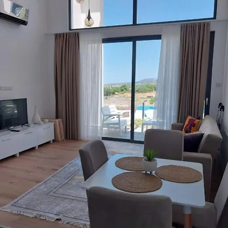 Retreat, Block B1, Unit 11